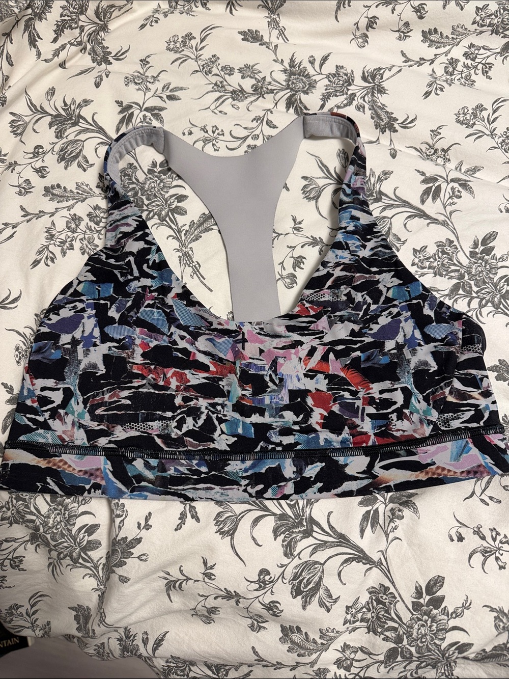 Lululemon Break Free sports bra Culture Clash